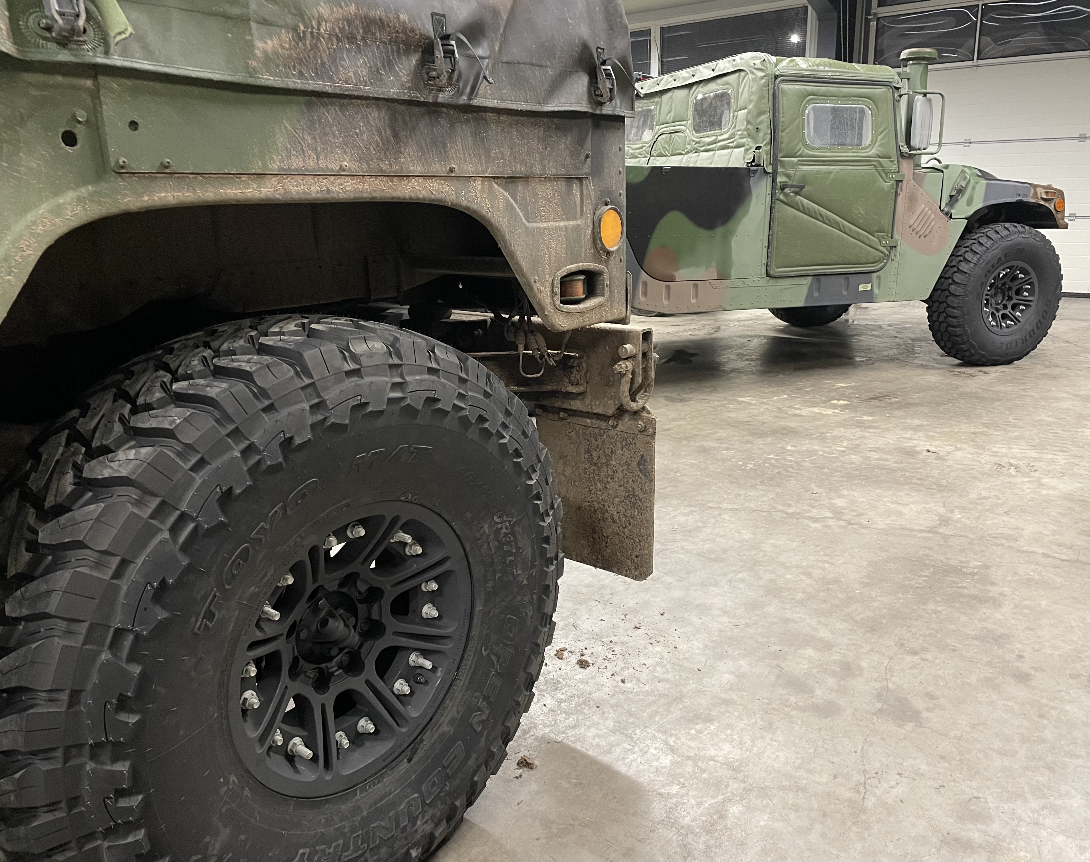 Hutchinson Beadlock WA-1174 8 Loch Hummer H1 Hmmwv u. Dodge etc