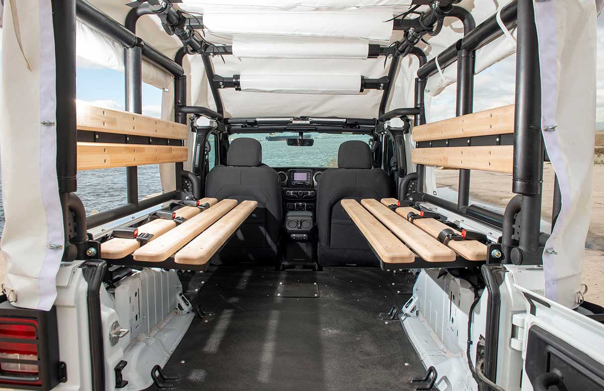 Jeep J8 Wrangler Troop Carrier