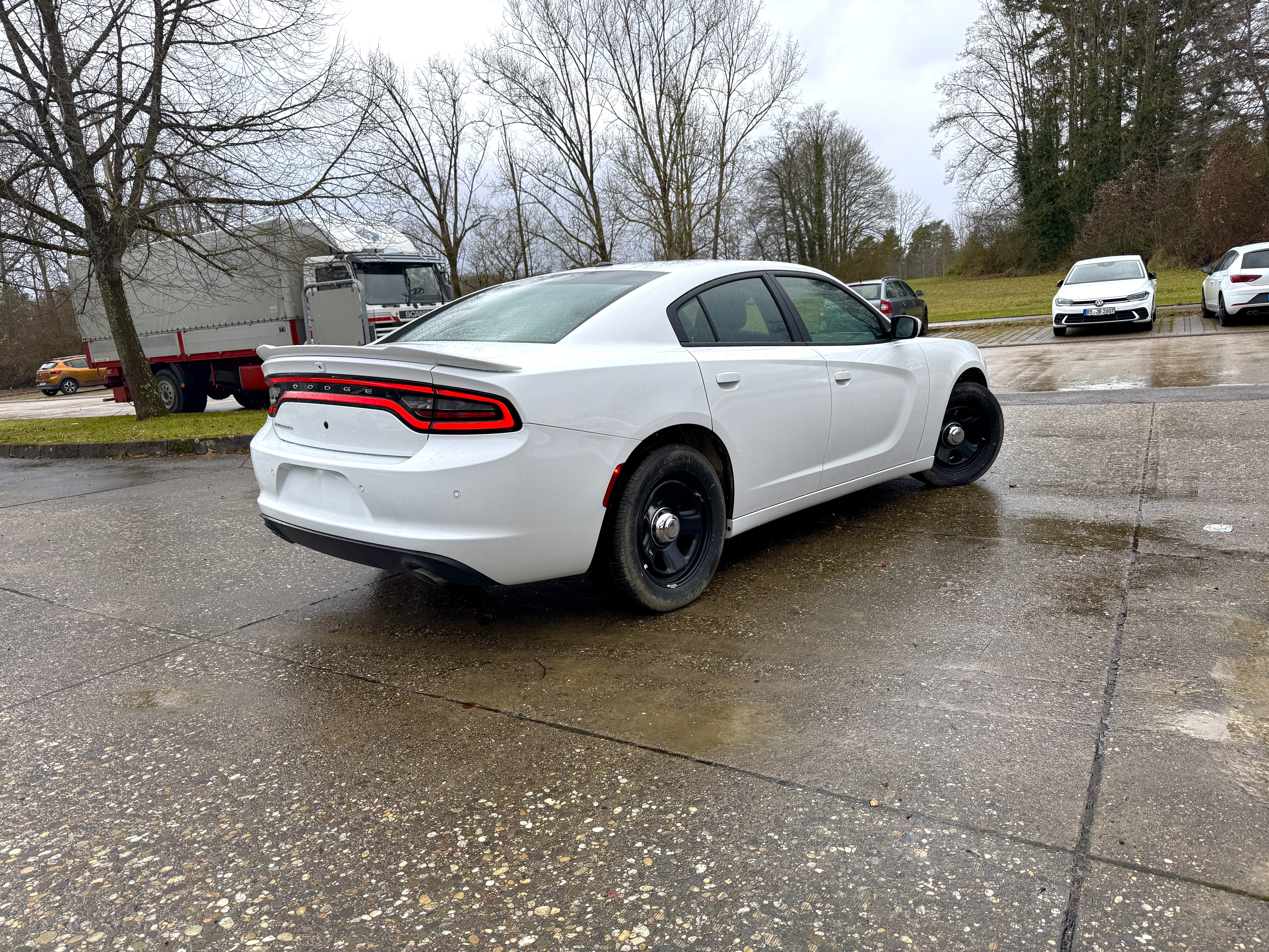 Dodge Charger V8 Pursuit 5,7 Hemi Dodge Charger V8 Pursuit 5,7 Hemi