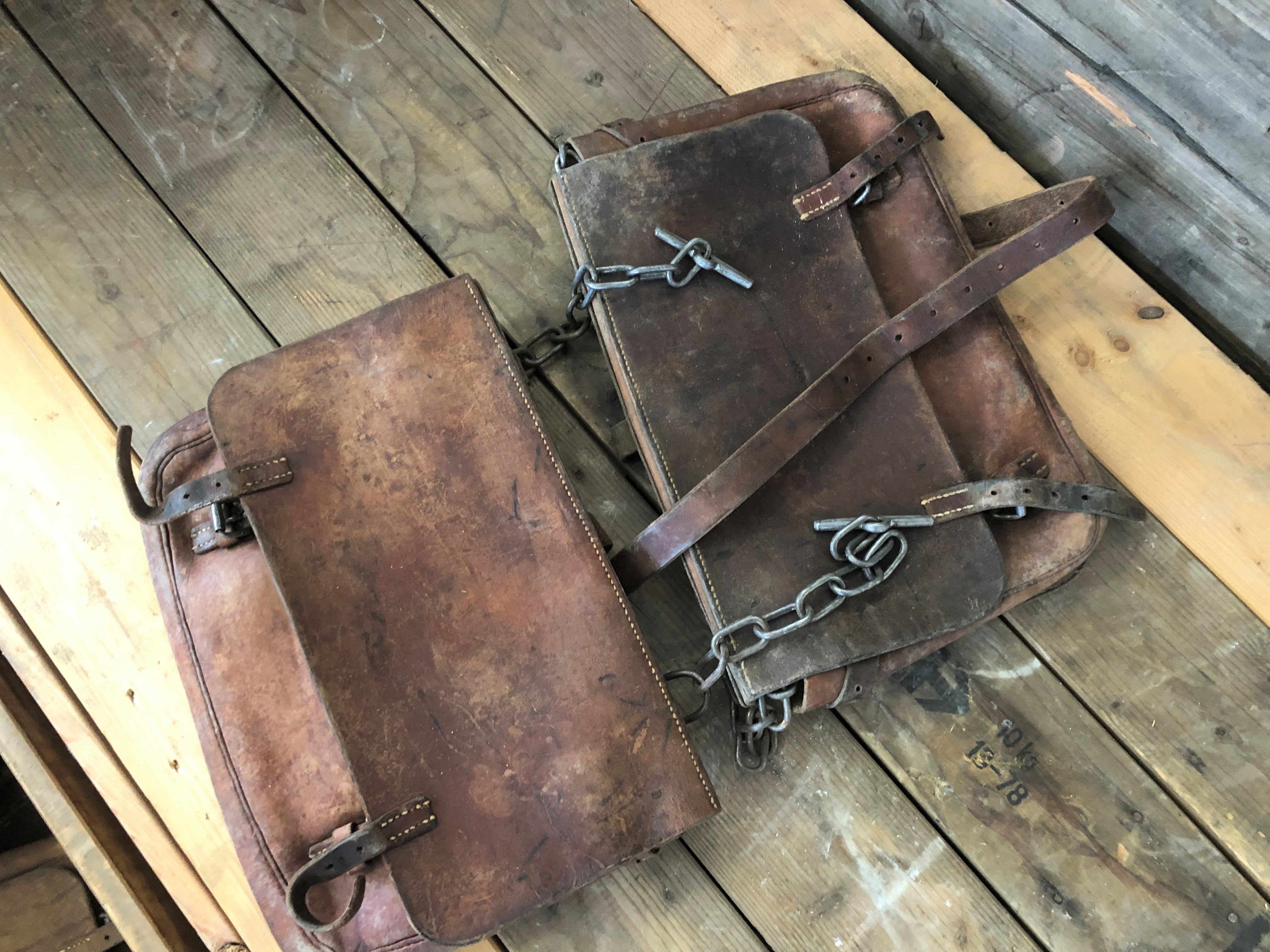 Schweizer Armee Bast Satteltasche Paar