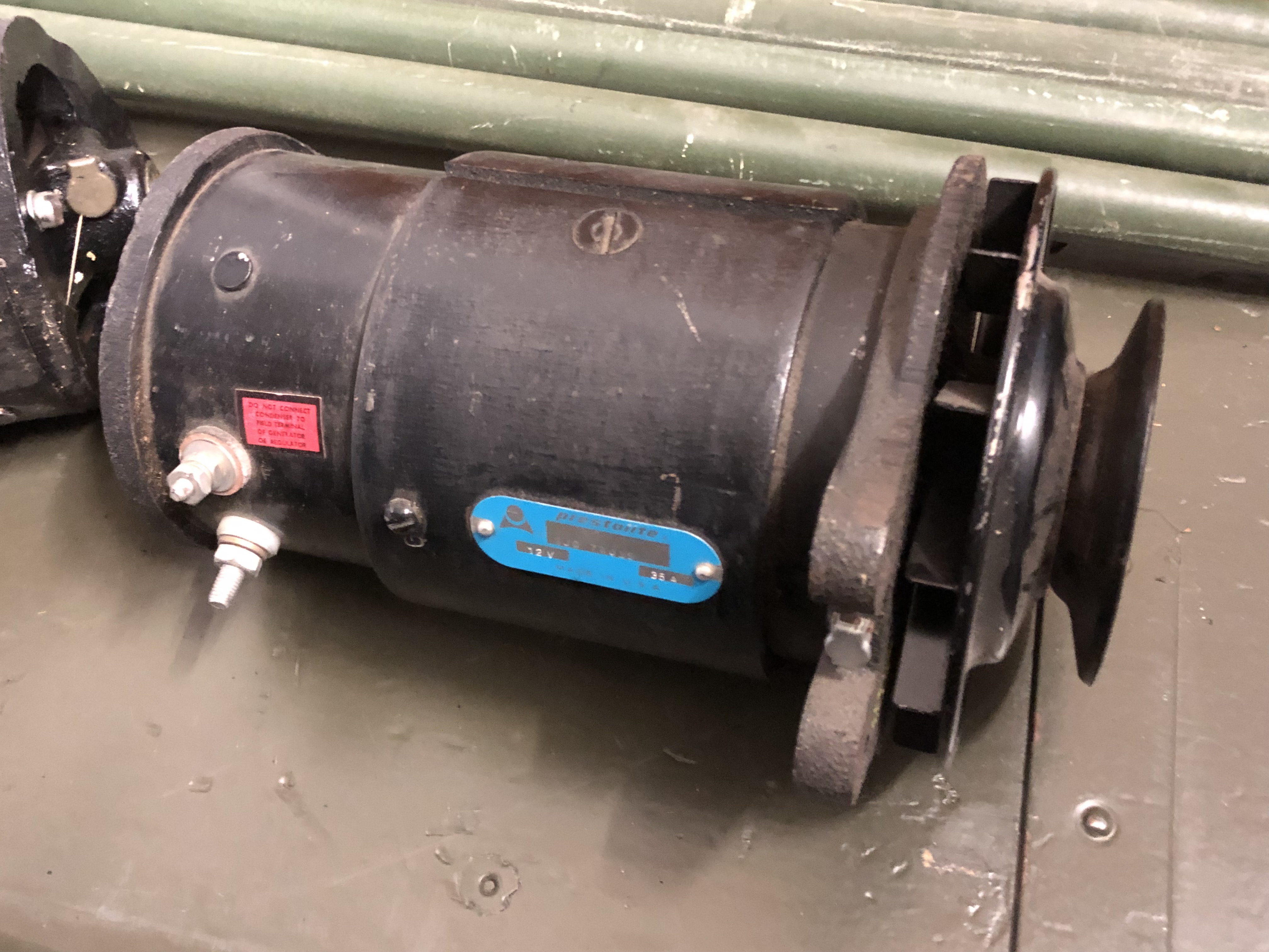 Lichtmaschine Dodge WC / Mowag GW 12V
