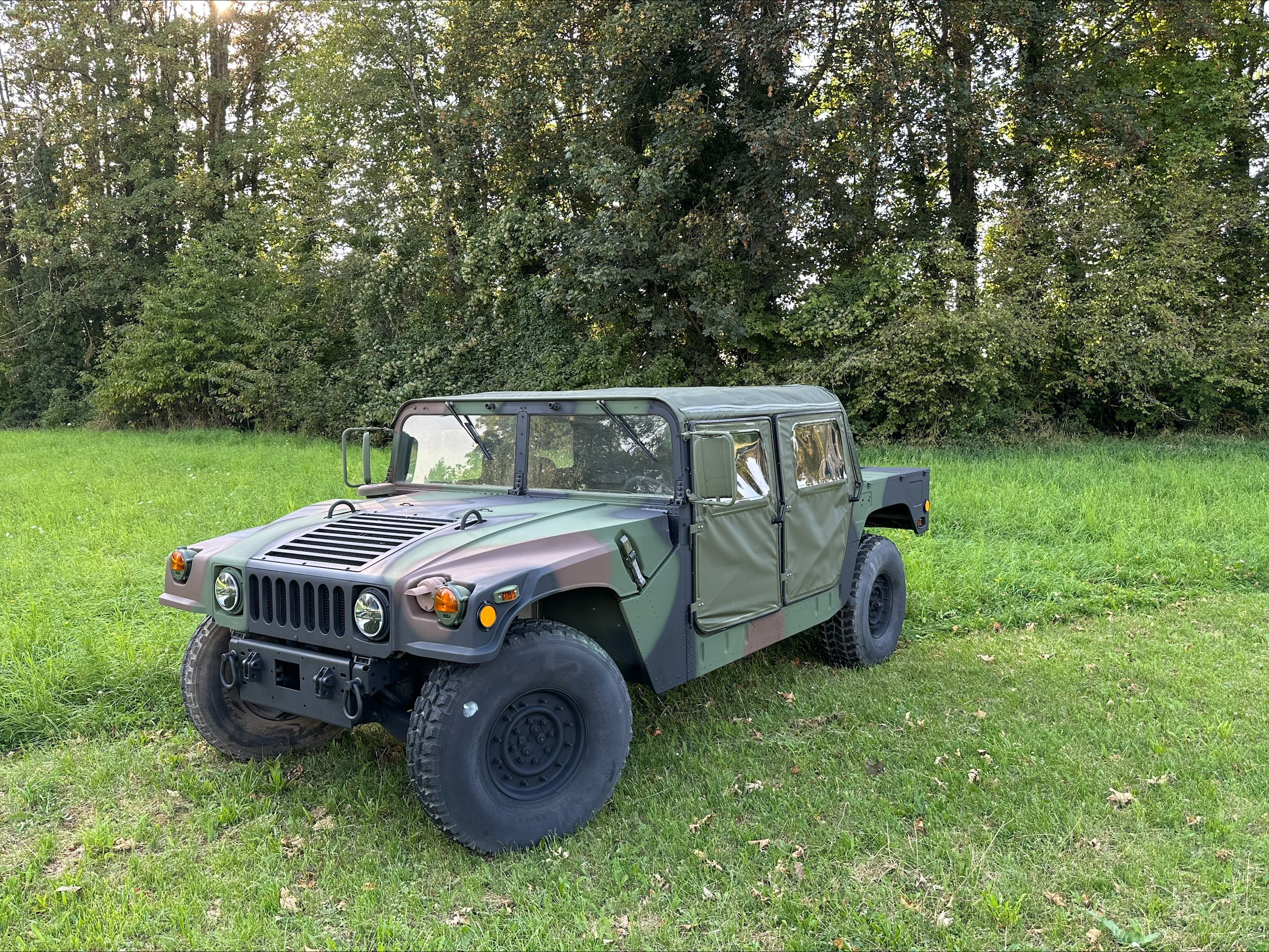 processed-1FC9EDFC-0432-4090-863F-077AC1405746-48378FC0-D474-4C01-92B7-524FD9AE045A NOS HMMWV Humvee M1123 4 Türer