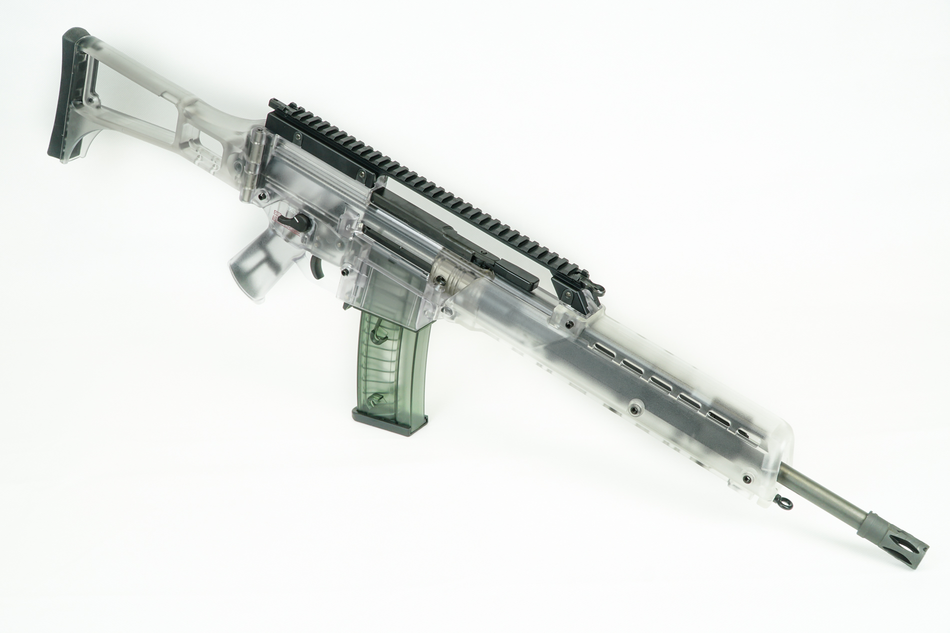 1531813333-1 Heckler und Koch G36 Schnittmodell