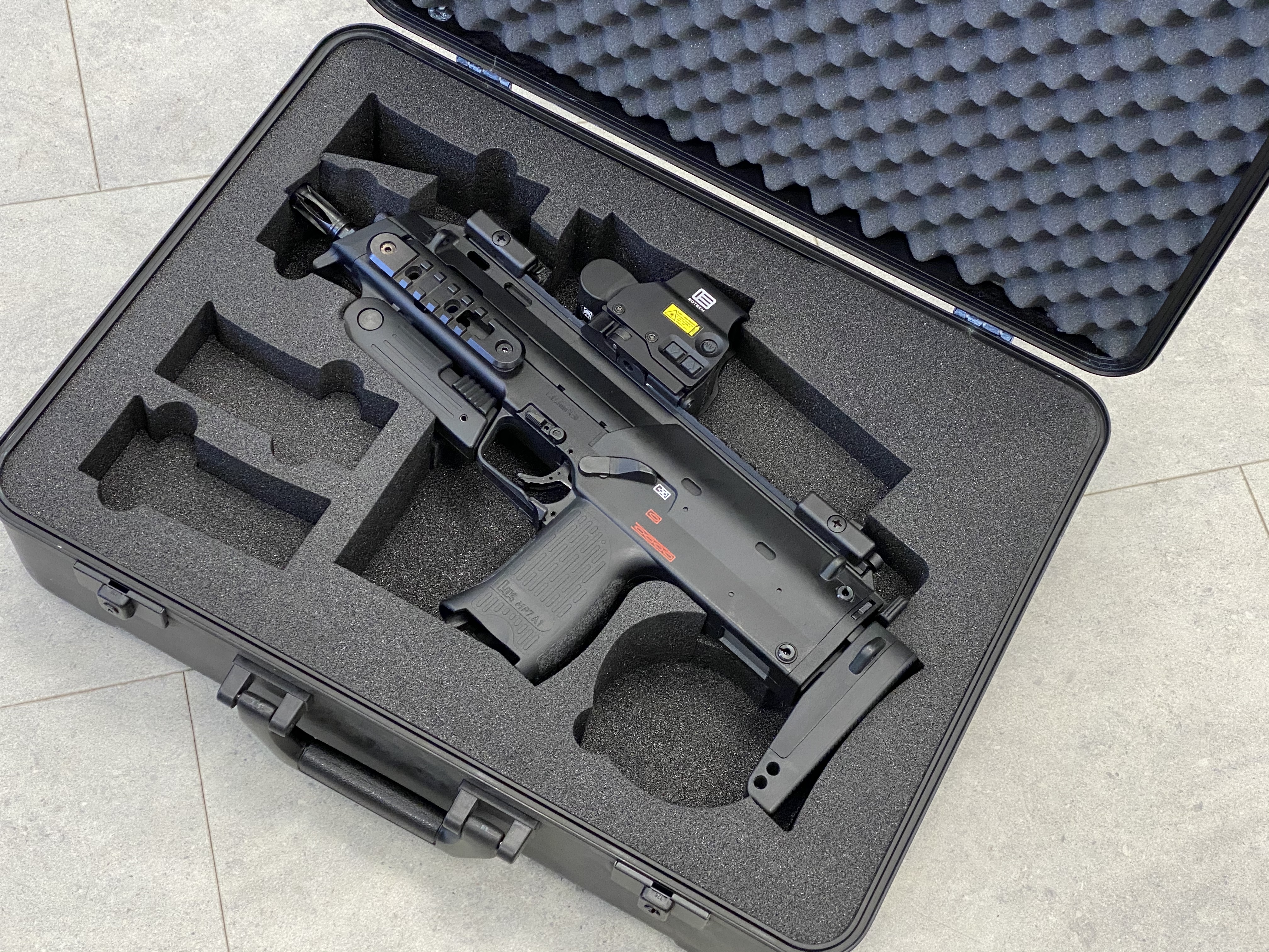 Waffenkoffer HK MP7