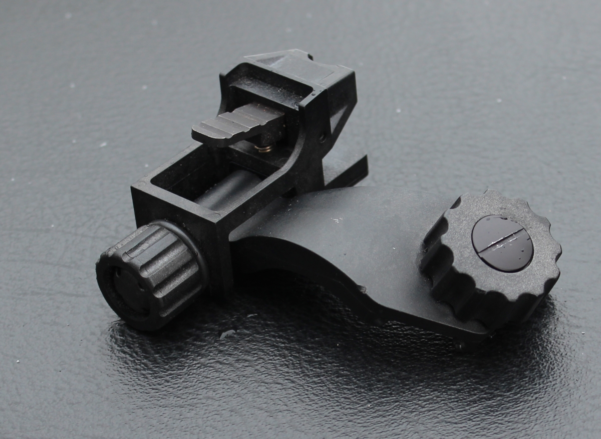 Kopfhalterung klappb. mit J-Arm (NT940/Mini14)