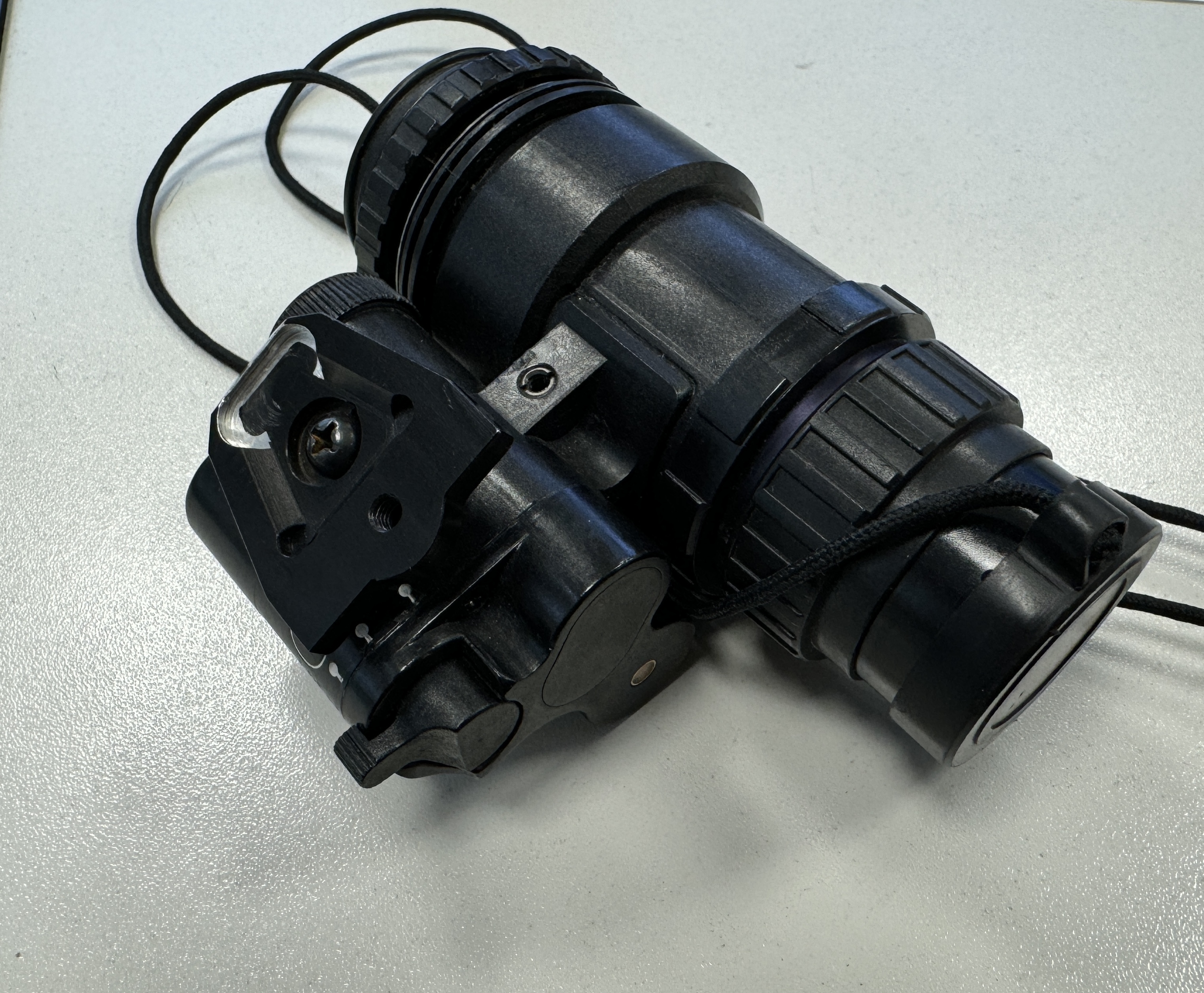 Gehäuse AN/PVS-18